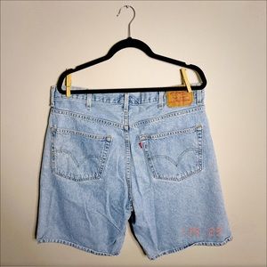 LEVI  550 denim Bermuda Jean shorts